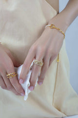 Alchemist Pearl 18k Gold Key Bracelet