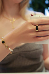Dawn Black Onyx Gold Signet Ring Mamour Paris Jewelry