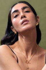 Gold Stud Earrings | Curve Stud Earrings | Mamour Paris